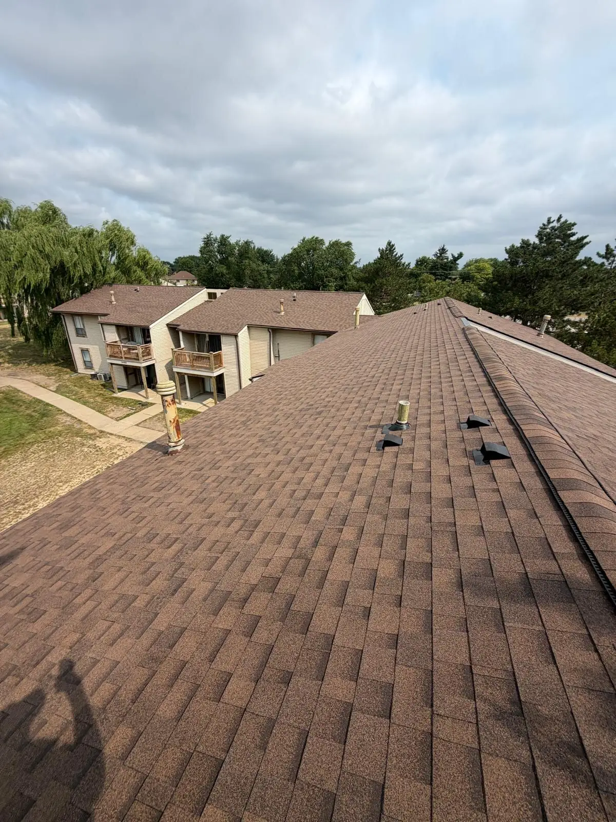 Multifamily roof, completed